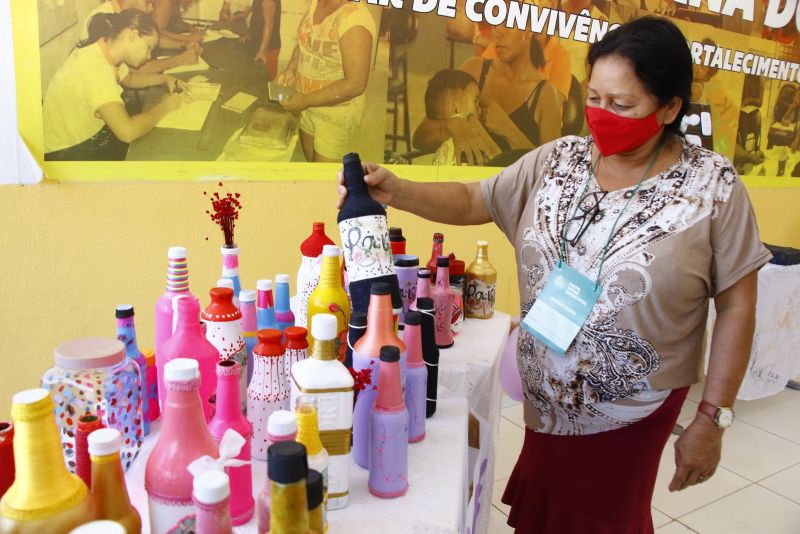 Entrega de cestas básicas de alimentos do Programa Ananin Solidário e visita na Comunidade Santana do Aurá