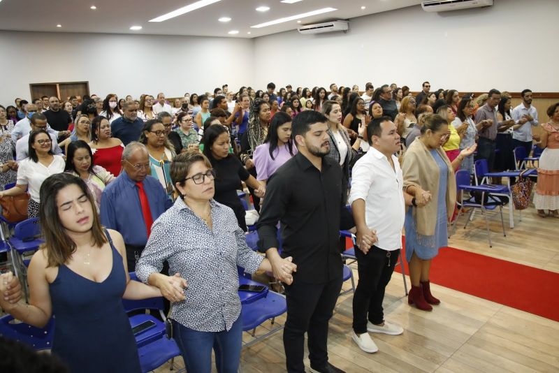 SEMED inaugura auditório Altimá Alves da Silva, entrega certificados e empossa conselheiros