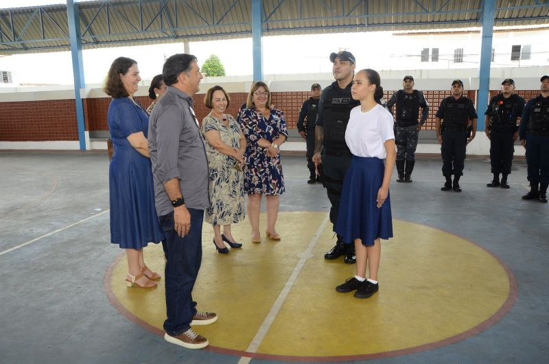 Secretária de Educação Leila Freire e a Consulesa de Portugal visitam as escolas Carlos Marighella e Laércio Barbalho