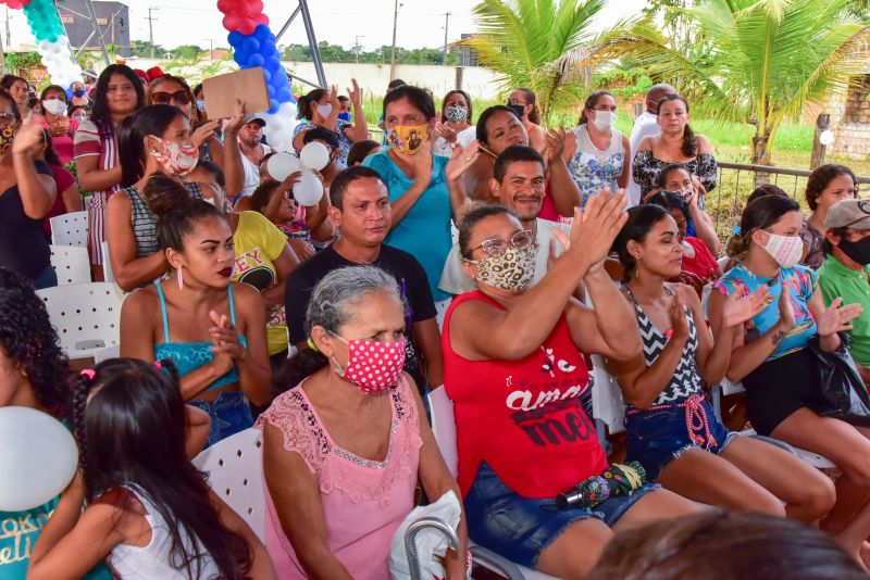 Programa Ananin Solidária, entrega de cestas básicas na comunidade Jardim das Oliveiras em Águas Brancas