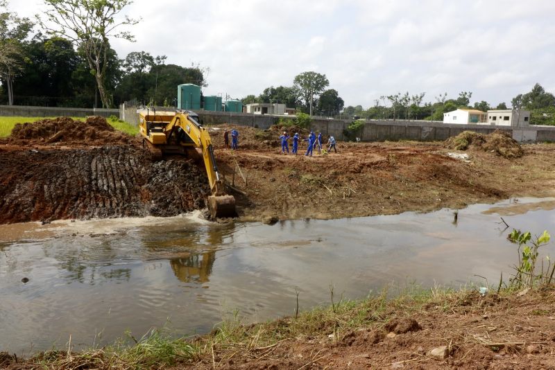 Assinatura de ordem de serviço da 2º etapa das vias Marginais do canal Maguariaçu