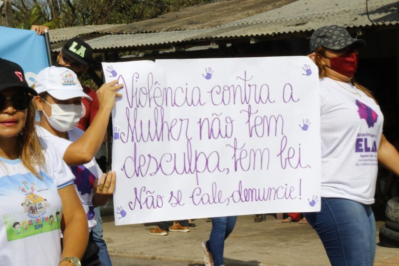 Caminhada do Agosto Lilás no Curuçambá