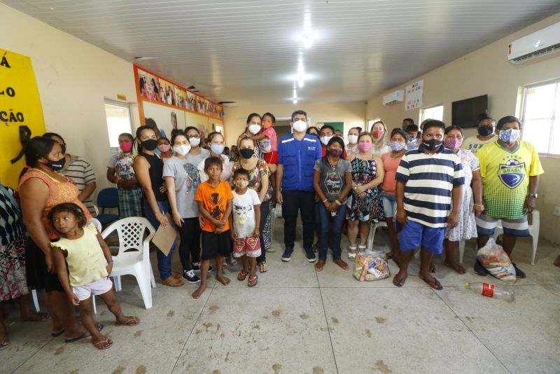 Entrega de cestas básica para os Índios Warao no CRAS Curuçambá