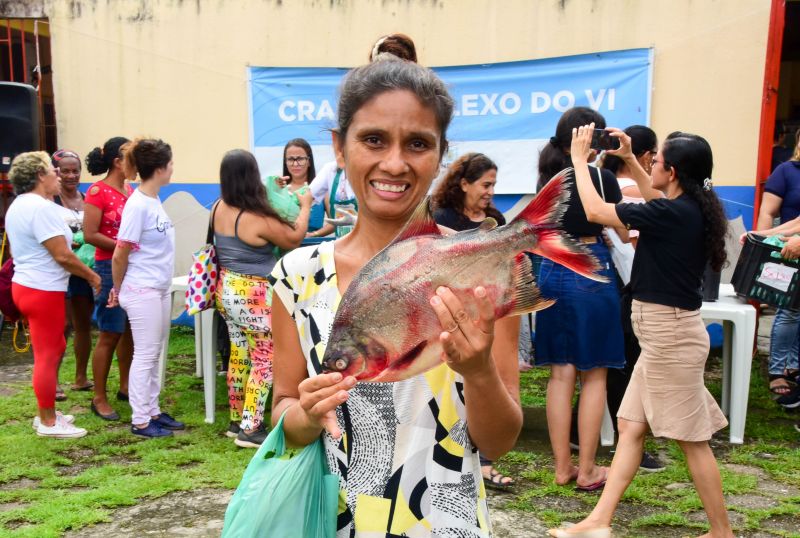 Doação de peixes nos CRAS de Ananindeua