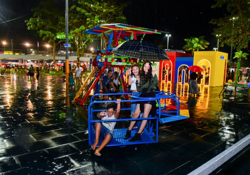 Inauguração praça da Bíblia