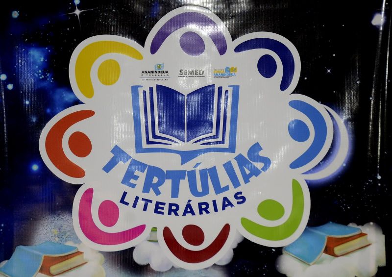 Lançamento das Tertúlias Literárias com entrega de Acervo