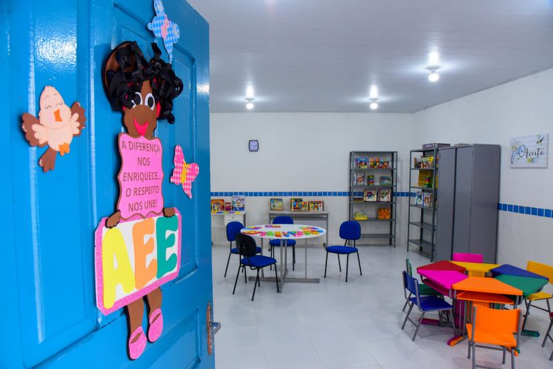 Inauguração da 46ª Unidade de Educação EMEF Profª Lúcia Wanderley, no bairro da Guanabara