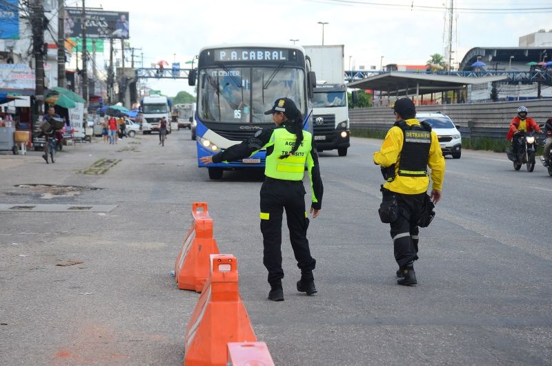 Ação de Fiscalização nos Ônibus em Conjunto com Semutran, Detran e Ministério Público