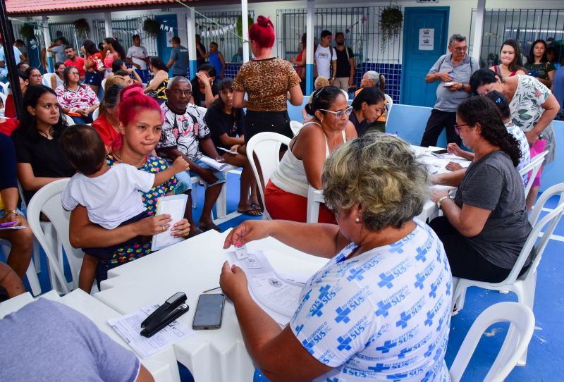 Corujão da Saúde na escola Lúcia Wanderley no bairro Guanabara