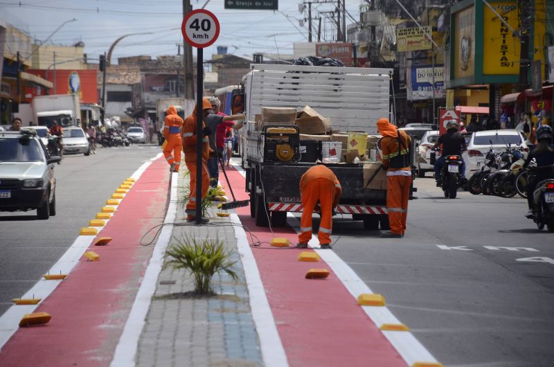 Serviço de pintura e sinalização da Sn 21