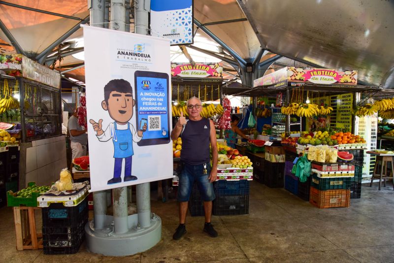 Entrega de equipamentos para feirantes da feira Cidade Nova IV e lançamento do aplicativo Feira Top Ananin
