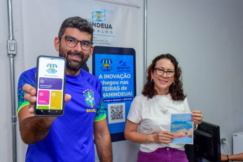 Entrega de equipamentos para feirantes da feira Cidade Nova IV e lançamento do aplicativo Feira Top Ananin
