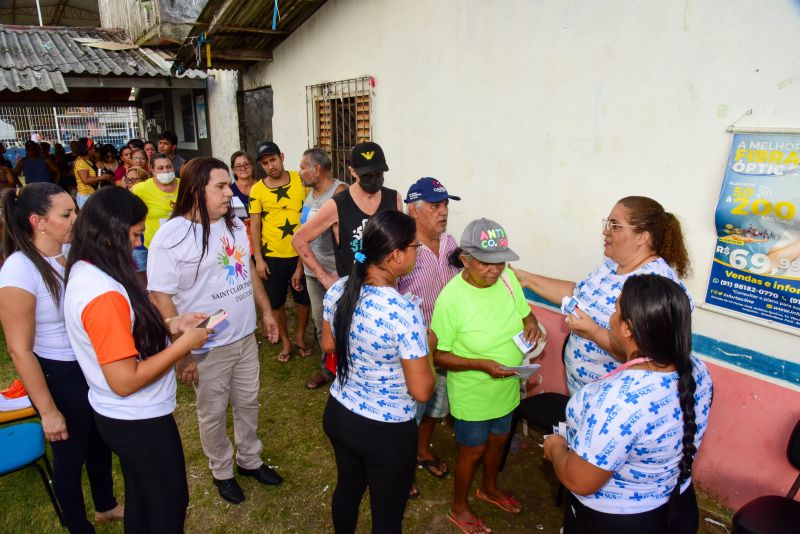 Ação Corujão da Saúde nos bairros no centro comunitário Saint Clair Passarinho no 40 Horas