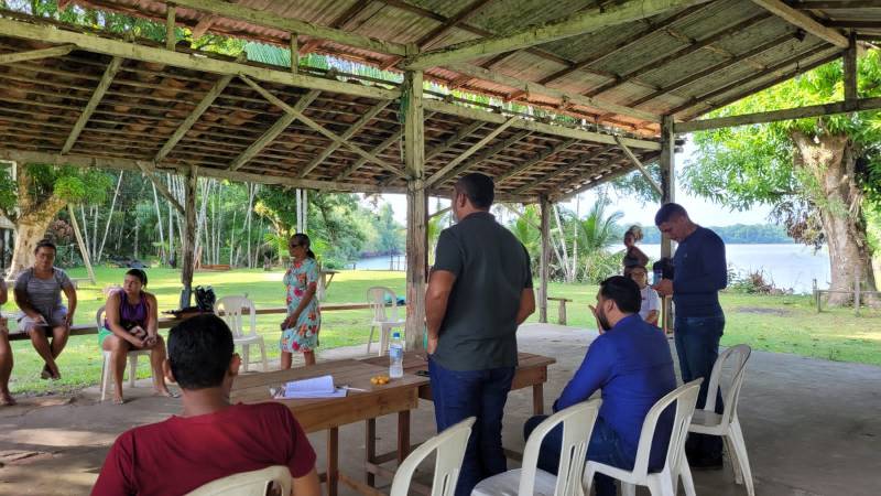Secretaria Municipal de Pesca e Agricultura reúne com produtores da Ilha de Sororoca