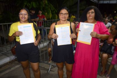 Galeria: Entrega de Títulos de Concessão de Direito Real de Uso na comunidade Pedreirinha no bairro Guanabara