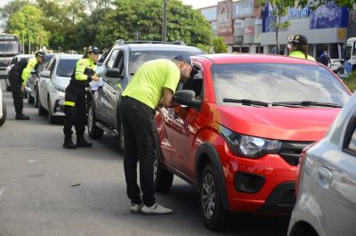 Blitz educativa inicia campanha contra poluição sonora em Ananindeua