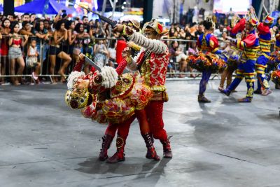 Noite das campeãs das quadrilhas é marcada por beleza e tradição 