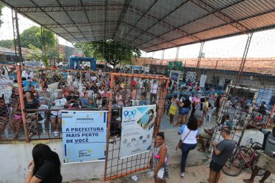 Moradores do 40 horas aproveitam serviços públicos da Prefeitura no bairro