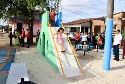 Prefeitura entrega a 45ª praça revitalizada em Ananindeua