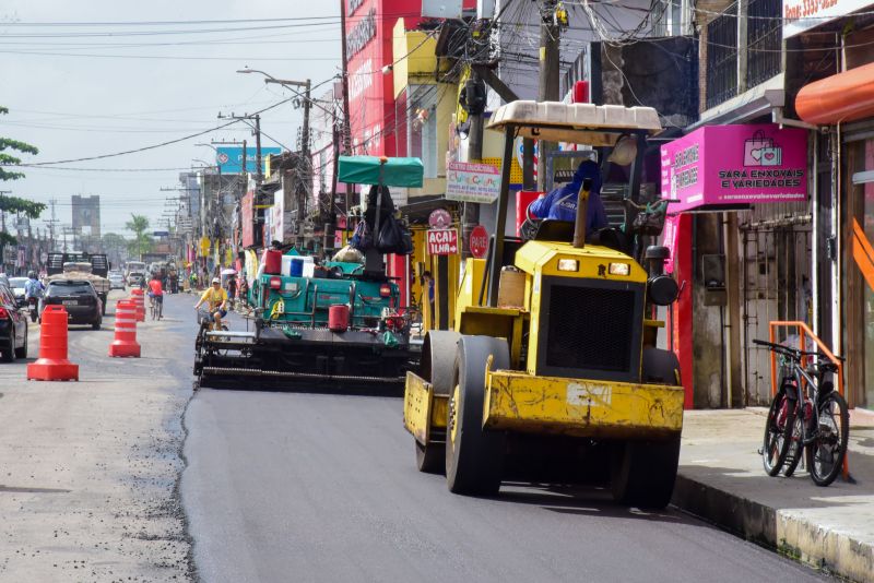 Obras de recapeamento Asfáltico na rua da Providência na Cidade Nova