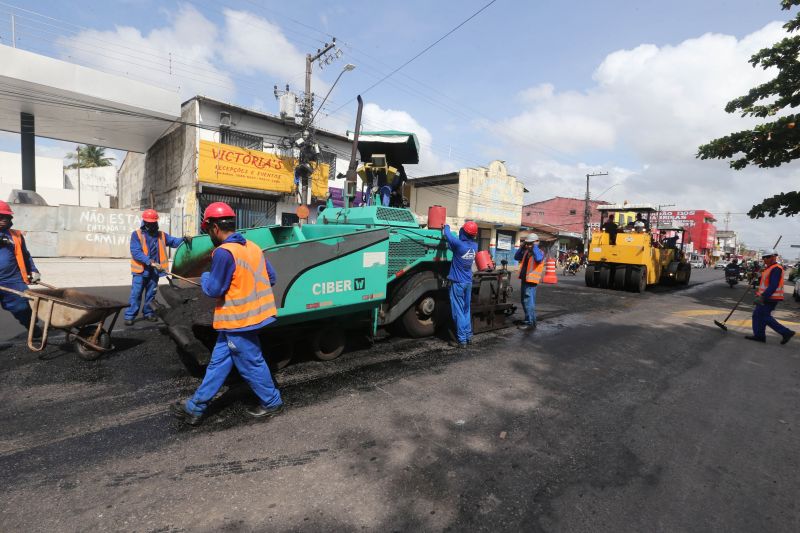 Pavimentação asfáltica da rua Providência na Cidade Nova VIII