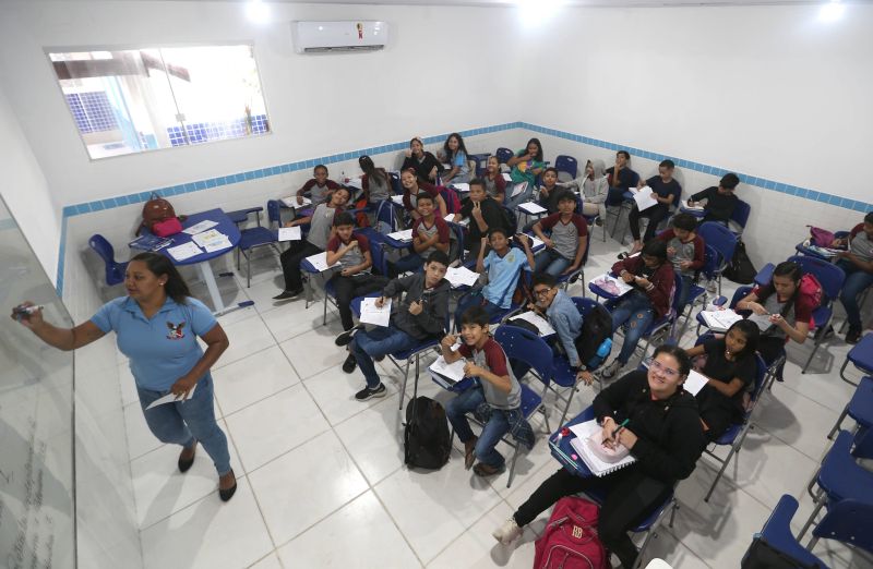 Inauguração da EMEF Geraldo Manso Palmeira no bairro do Coqueiro