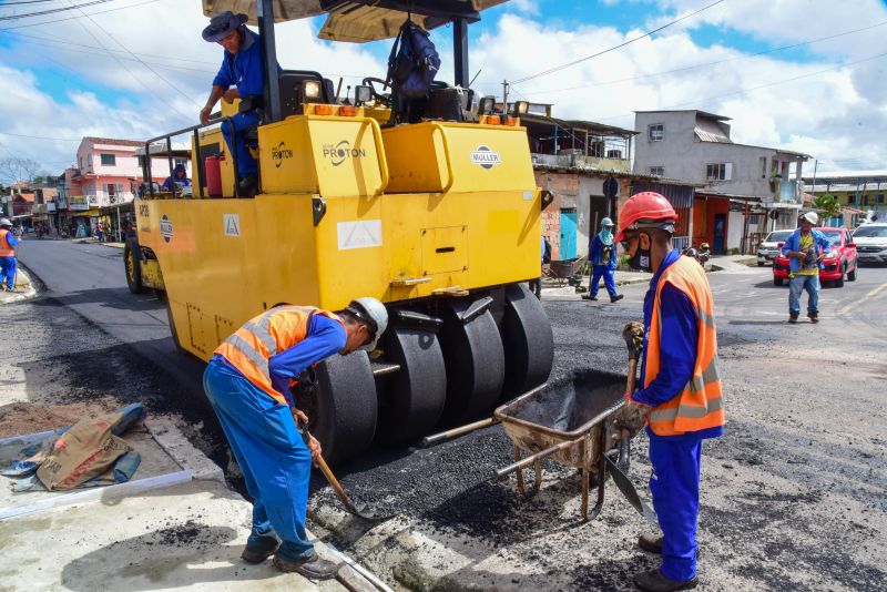 Recapeamento asfáltico na rua São Benedito, no bairro Jaderlândia