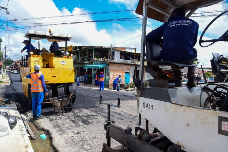 Recapeamento asfáltico na rua São Benedito, no bairro Jaderlândia