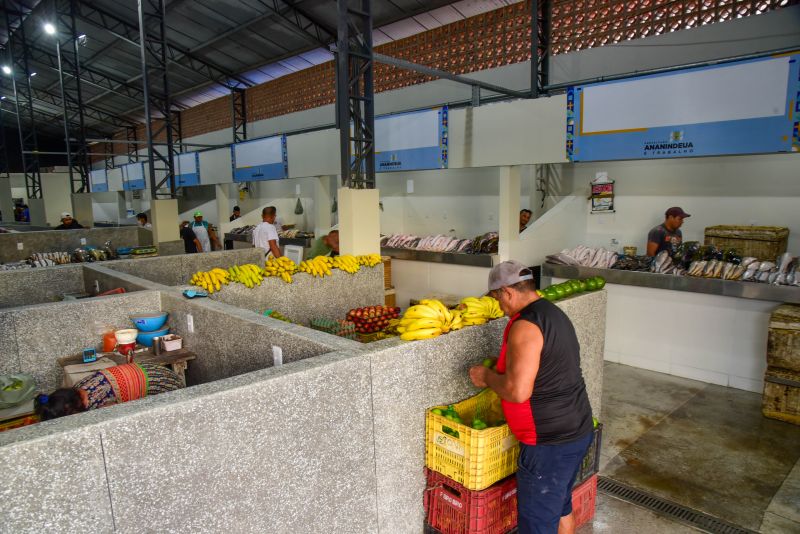 Inauguração da seção de pescados, frutos do mar, farinha, conveniência e hortifruti do Mercado do 40 horas