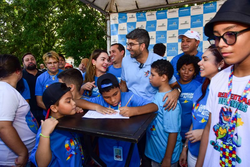 Assinatura de ordem de serviço para construção do Centro de Atenção Psicossocial Infantil - CAPSI