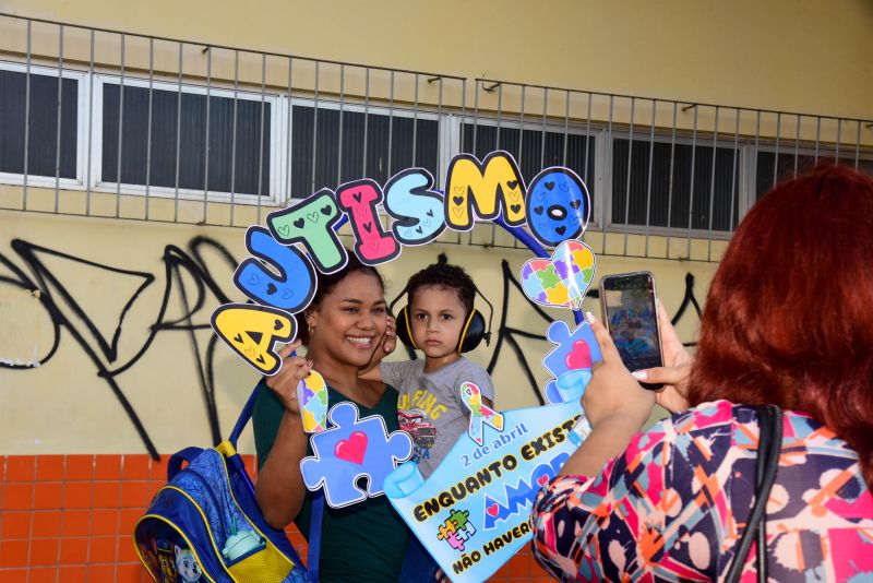 Caminhada pelo Autismo com o tema Conscientização e Inclusão