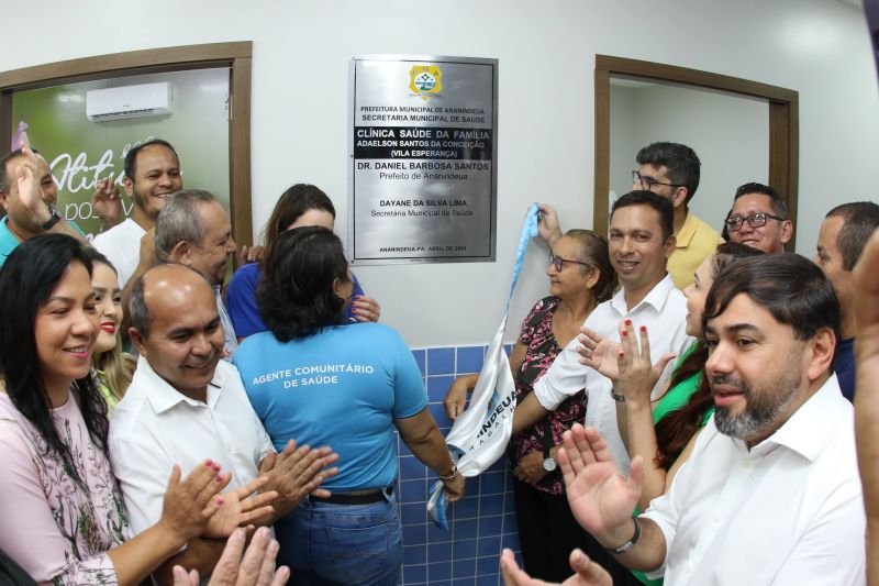 Inauguração da clinica Saúde da Família Adaelson Santos da Conceição no Centro