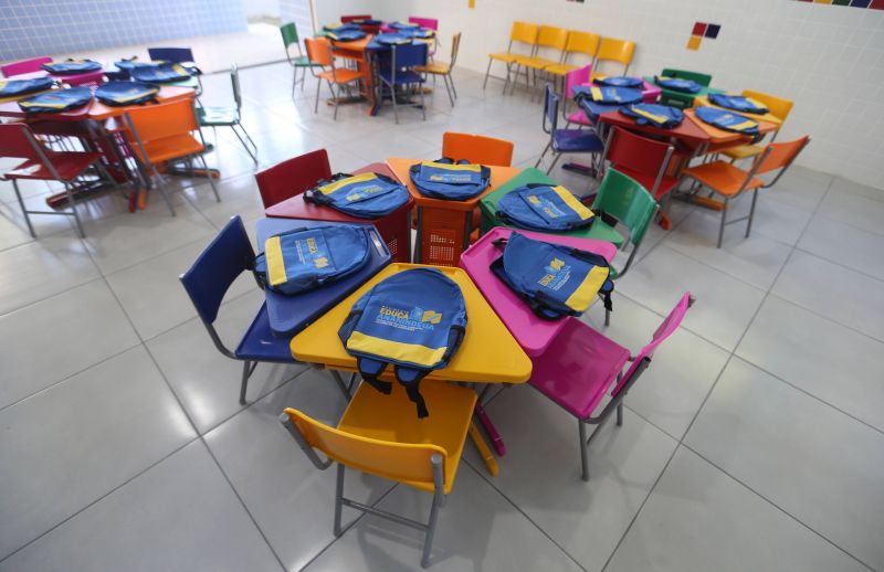 Inauguração da Unidade de Educação Infantil Bem Viver no Bairro do Aurá.