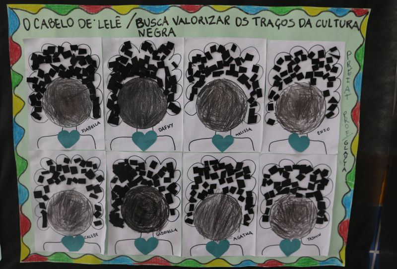 Escola Paulo Fernandes, amostra cultural cores da nossa história - Afro Brasileira