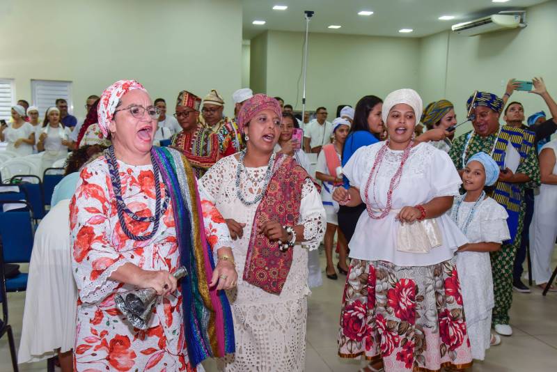 Momento de dança afro religiosa.