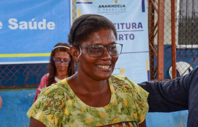 Programa "Olhar Ananindeua" entrega 289 óculos no bairro do 40 horas