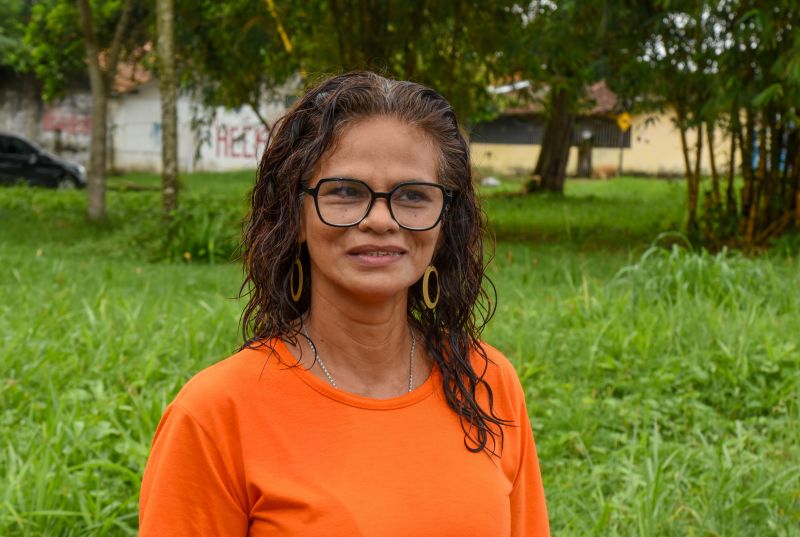 Assinatura de ordem de serviço para construção do Parque Zona Sul no conjunto Julia Seffer