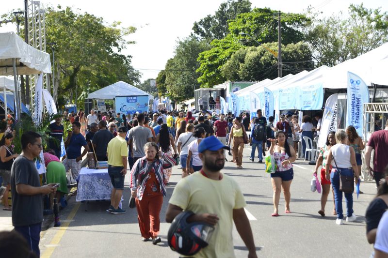 Ação do Programa Prefeitura em Movimento na Arterial 18