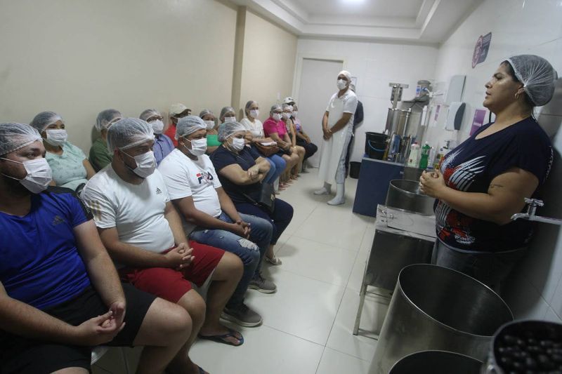 Casa do Açaí Curso para Manipuladores de Açaí