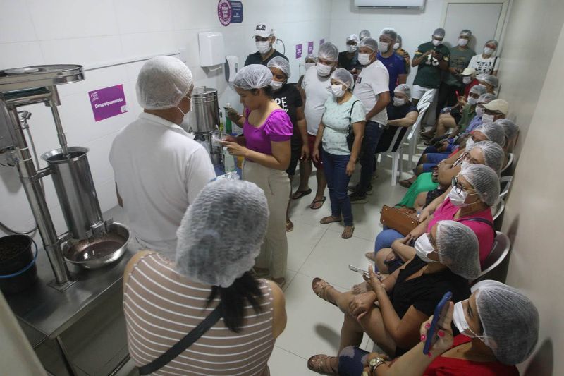 Casa do Açaí Curso para Manipuladores de Açaí