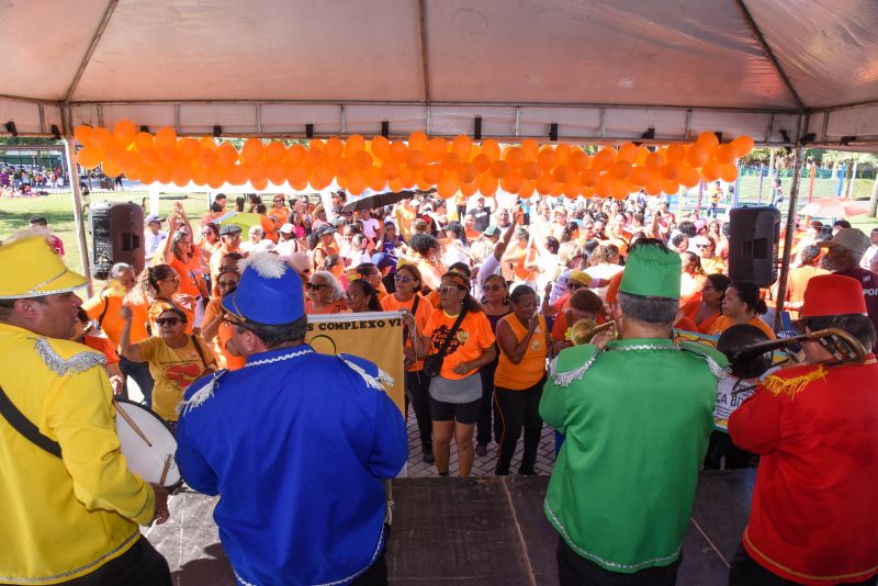 Faça bonito vai ao parque com o Maio Laranja