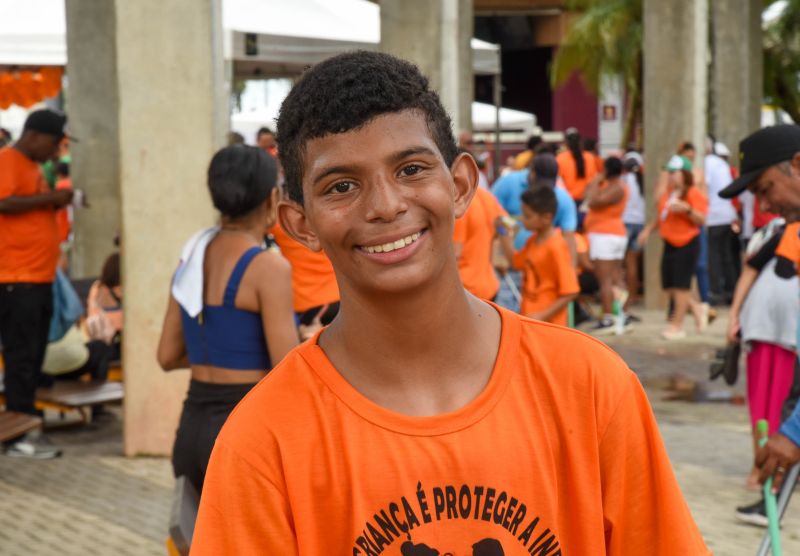 Faça bonito vai ao parque com o Maio Laranja