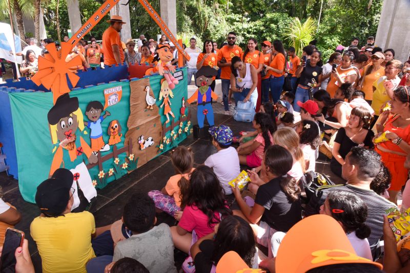Faça bonito vai ao parque com o Maio Laranja