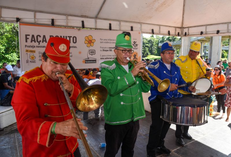 Faça bonito vai ao parque com o Maio Laranja