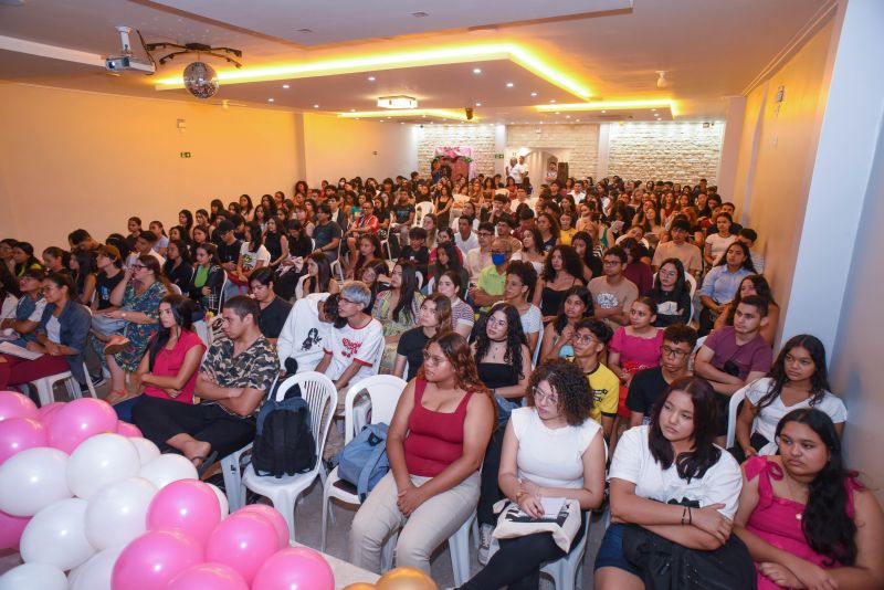 Palestra COP 30 no Colégio Intelectual na Cidade Nova