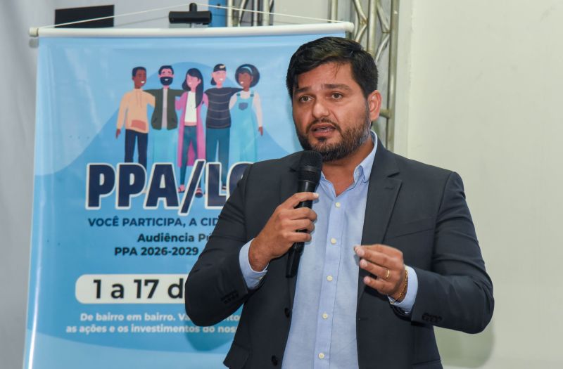Apresentação de Metodologia para Elaboração do Plano Plurianual no Auditório da SEMED