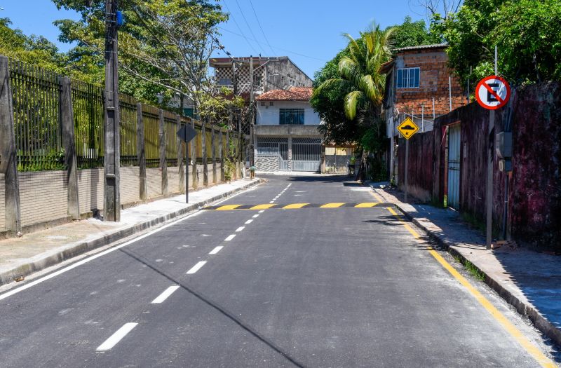 Inauguração Asfáltica na rua Bom Pastor no bairro do Coqueiro