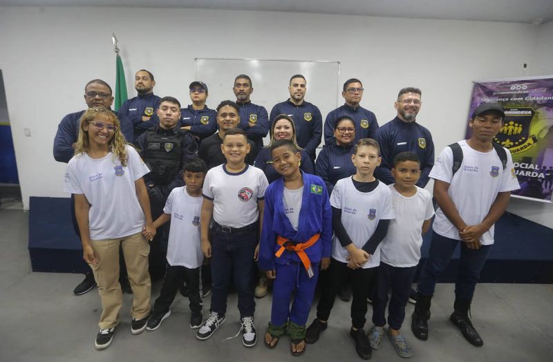 Encerramento da colônia de férias com Policia Municipal