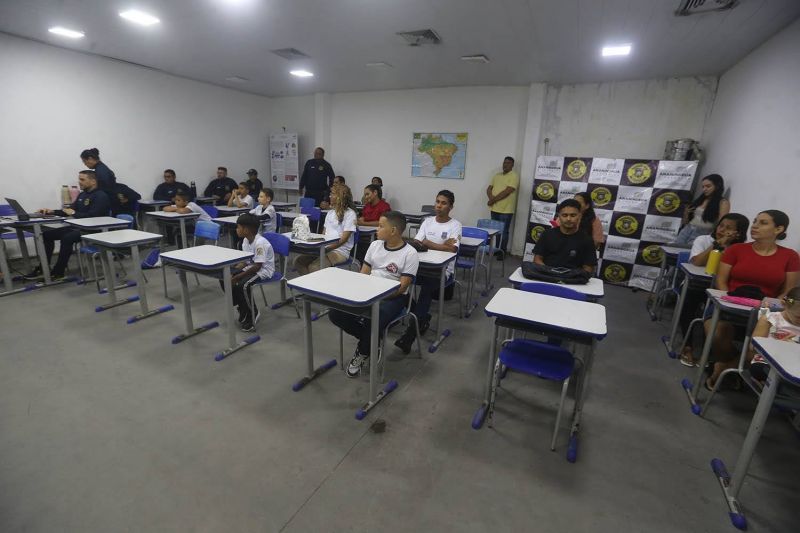 Encerramento da colônia de férias com Policia Municipal