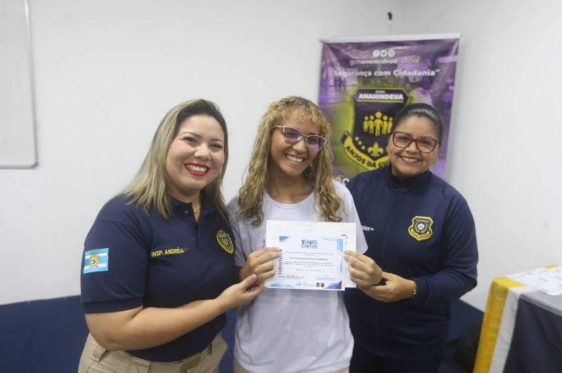 Encerramento da colônia de férias com Policia Municipal